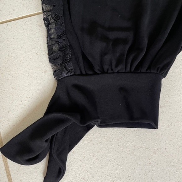 Axis Tango - Picture 3 of 5